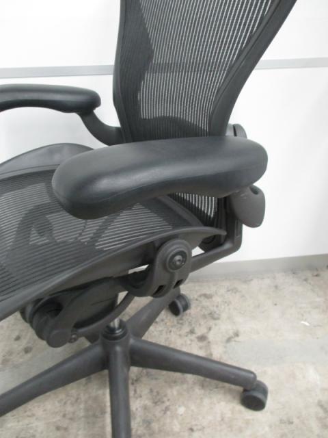 中古】アーロンチェア AE111PWB Herman Miller/ハーマンミラー チェア