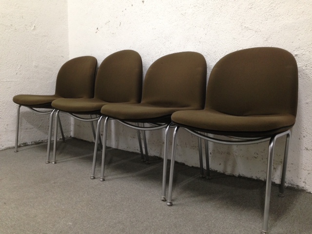 【4脚セットで10％OFF】推奨テーブル　幅1200～1500程度｜
                        
                                    中古
            