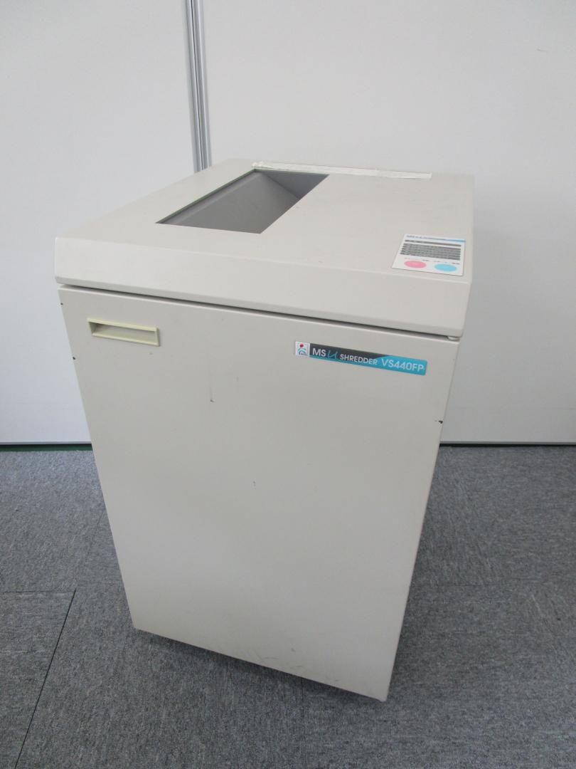 【明光商会製　ＶＳ440ＦＰ】Ｂ4サイズも細断できる大型シュレッダーです
                        
                                    中古
            