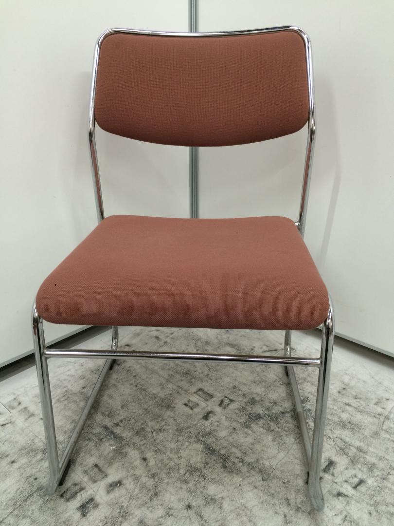 【8脚入荷】汚れの目立たないブラウン色
                        
                                    中古
            