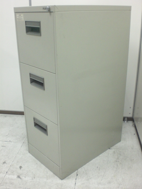 【1台入荷】コンパクトなのに大容量！希少なファイルキャビネット入荷【鍵完備】
                        
                                    中古
            