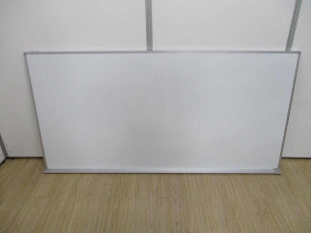 【限定1台】綺麗な壁掛け用　ホワイトボード！
                        
                                    中古
            