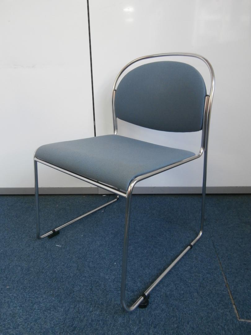 【イトーキ製】【スタッキングチェア】入荷しました！！！
                        
                                    中古
            