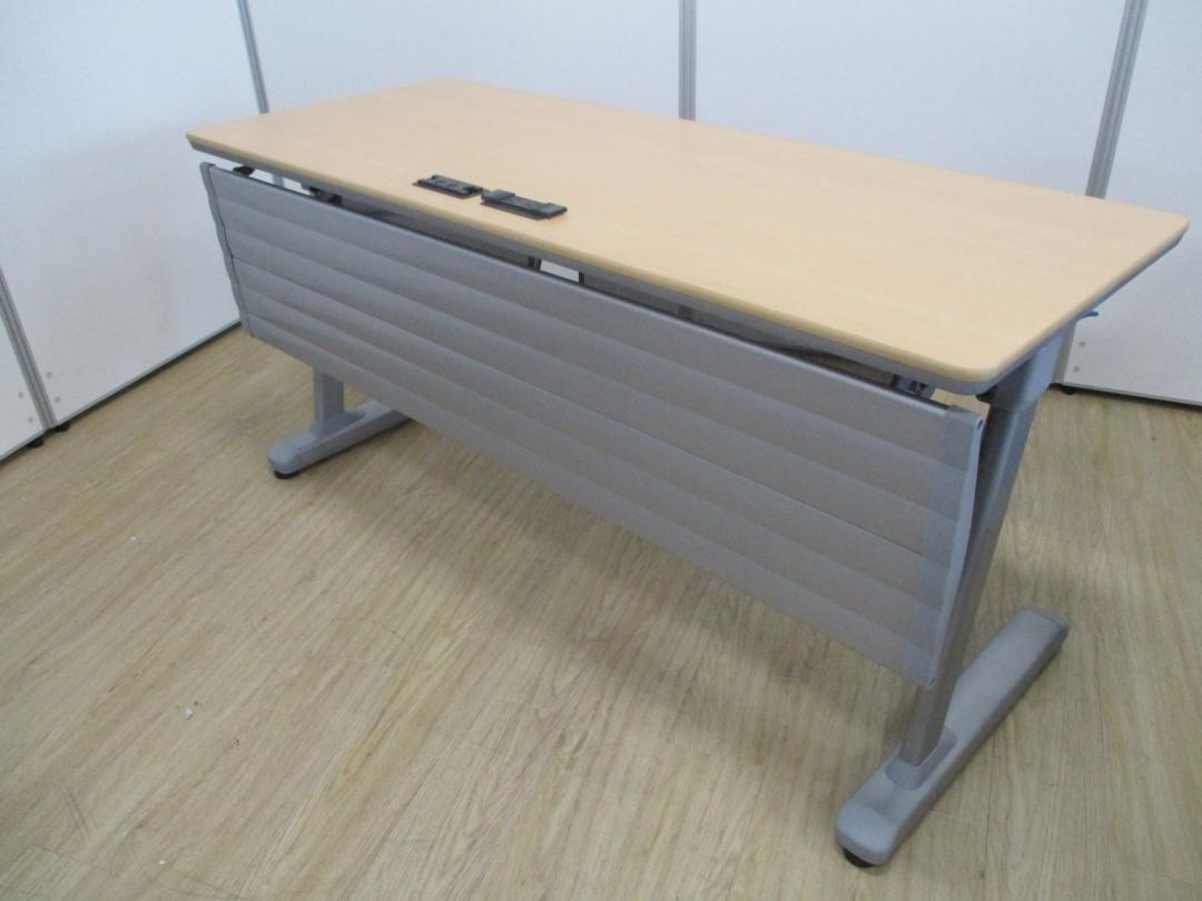 人気のサイドスタッフ！（折り畳みテーブル）
                        
                                    中古
            