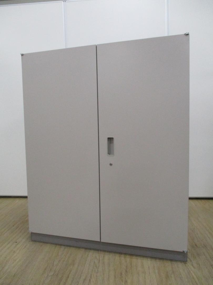 ～腰高書庫で窓際でも光を遮りません!!～ロット在庫にて統一感も可能です！
                        シンライン
                                    中古
            