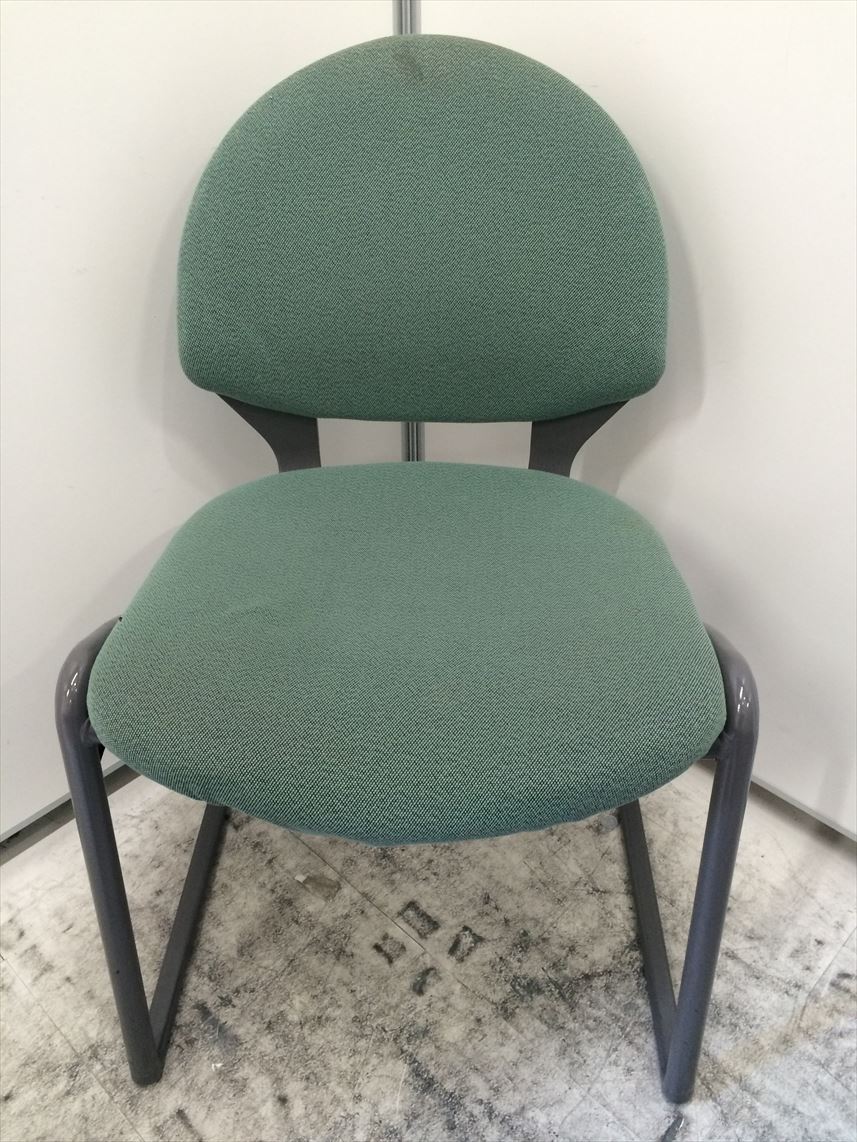 【5脚入荷】お洒落なグリーン色のミーティングチェア

                        
                                    中古
            