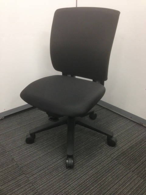 【新古品】　アウトレット　【オフィスチェア】　ナイキ(NAIKI)　【フェクト(FECT)】　肘無　【事務椅子】
                        FECT
                                    新古品
            