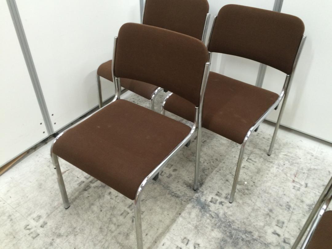 【セット商品】【3脚セット】汚れの目立たないブラウン色
                        
                                    中古
            