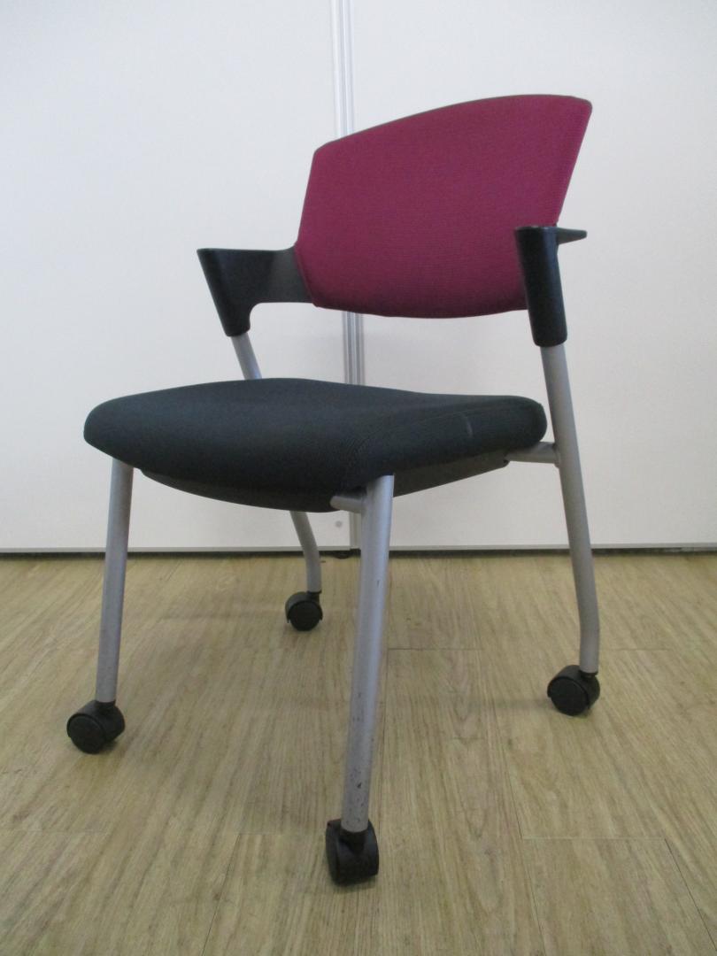 ～人気シリーズ～多種多様!!オフィスのいたるところに!
                        プロッティ
                                    中古
            