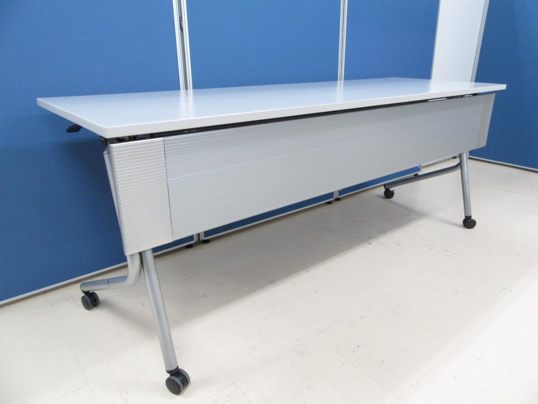 【14台入荷！状態良好！】岡村製作所製 サイドスタックテーブル 幅1800mm 奥行600mm■会議室・セミナー等で大活躍！【フラップ式会議テーブル】【ロット商品】
                        ネスティア
                                    中古
            