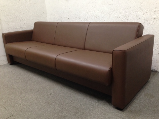 【ソファベッド入荷しました】限定1脚です｜応接用にもなります｜
                        
                                    中古
            