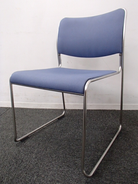 【８脚入荷】｜内田洋行製｜スタッキングチェア｜きれいなブルー色！
                        
                                    中古
            