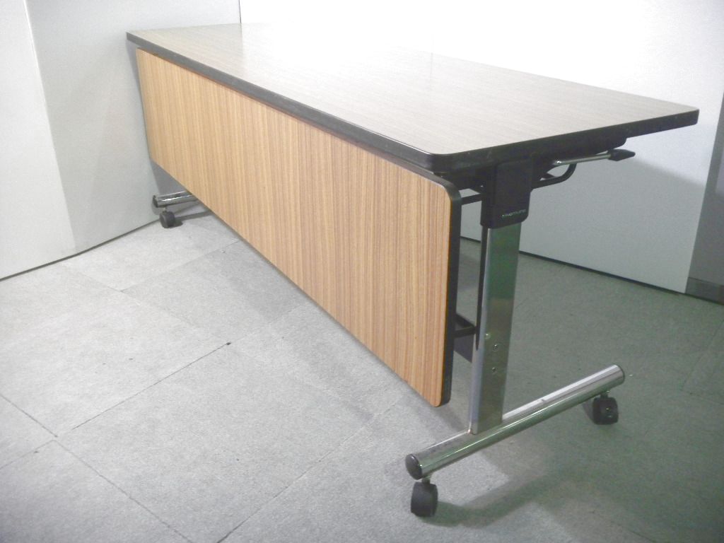 定番サイズ｜渋い木目調｜【東大阪倉庫在庫】
                        
                                    中古
            