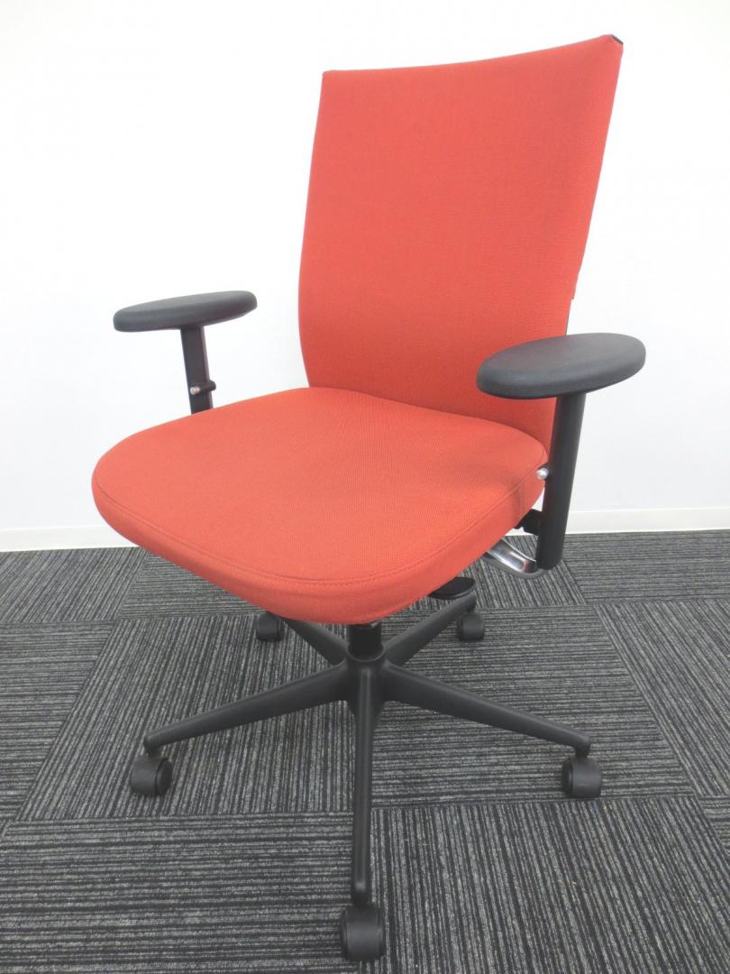 中古】 vitra/ヴィトラ 肘付ハイバックチェア 154144 - 中古オフィス