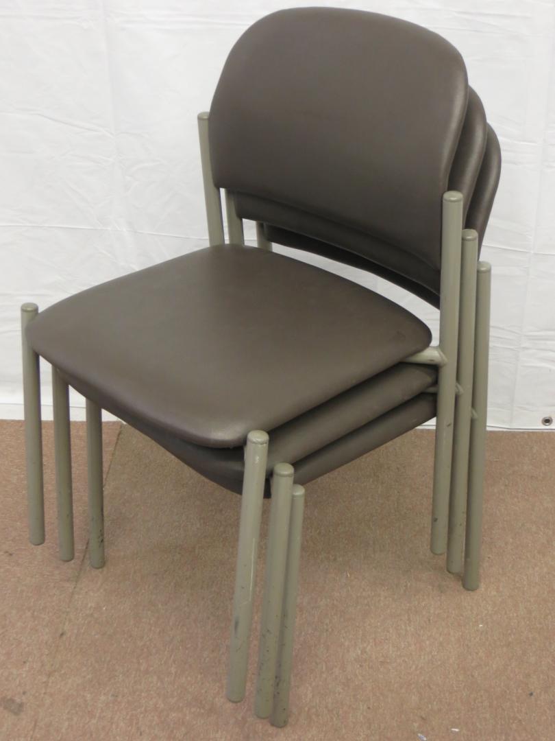 【3脚セット売り】オカムラ製　8109ZZ【会議用・来客用に】
                        8109ZZ
                                    中古
            