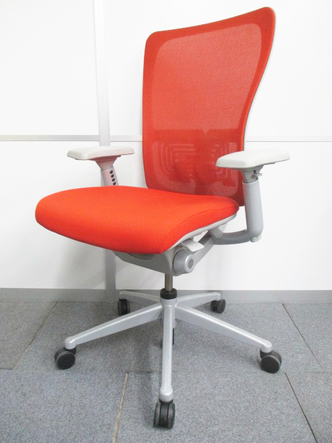 【状態良好！】メッシュと柔軟性を備えたフレームによる柔らかな座り心地。世界が認めた快適性能！ゾディ　可動肘付きメッシュオフィスチェア　【中古ＯＡチェア】
                        ZODY ゾディ
                                    中古
            