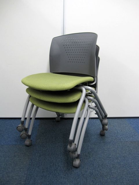 【3脚セット！】～少人数のミーティングスペースに最適～低価格で揃います！
                        MC-300
                                    中古
            