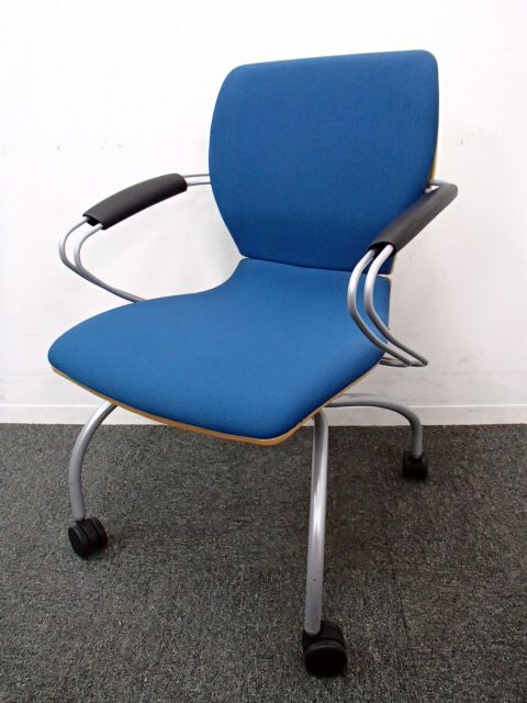 【２脚入荷】柔らかな座り心地｜シンタチェア｜事務椅子
                        シンタ
                                    中古
            