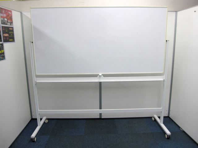 【おつとめ品】自立式ホワイトボード入荷いたしました。【会議スペースに最適！】
                        
                                    中古
            