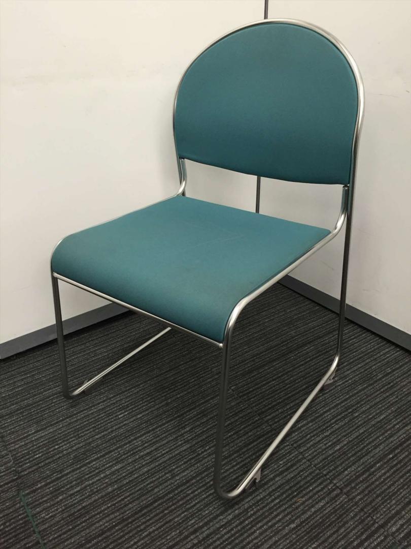 【コクヨ製】【スタッキングチェア】
                        
                                    中古
            