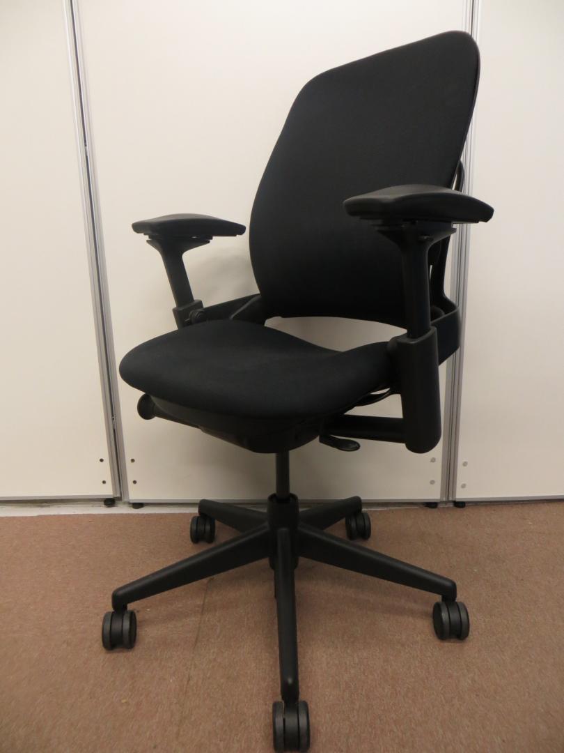 中古】リープHD 4361520 Leap V2 Steelcase/スチールケース 肘付