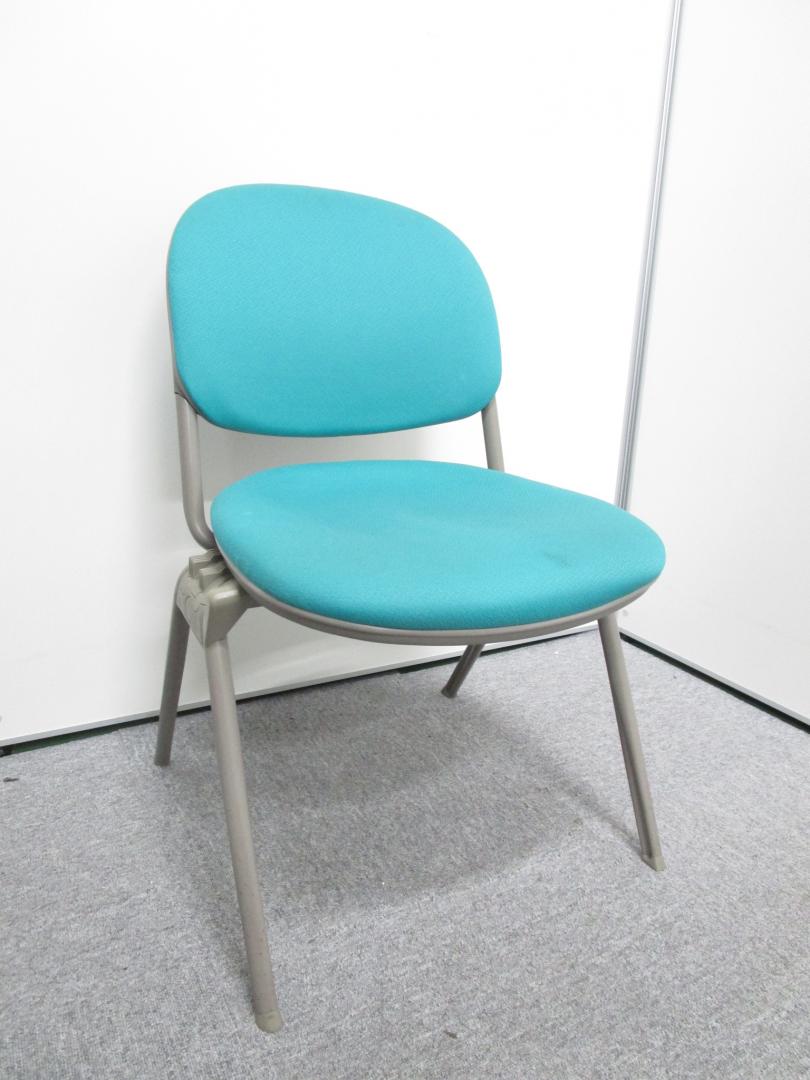 【まとまった数が入荷！】オカムラ製スタッキングチェア（グリーン）【垂直に収納出来ます！】
                        
                                    中古
            