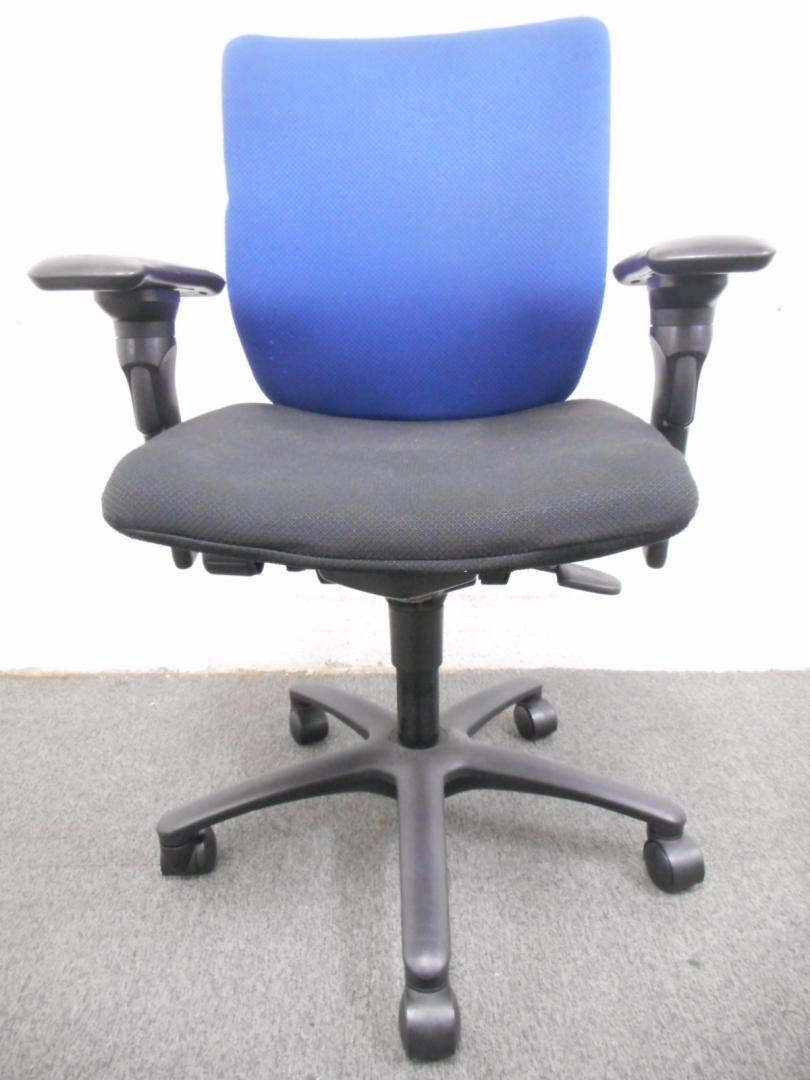 中古】アドフィットチェア CL83ZR-FX36 オカムラ/okamura 肘付