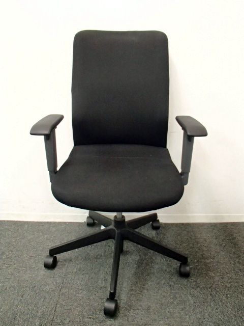 【2脚限定】高機能事務椅子AGATA/Sチェア｜可動肘｜ハイバックチェア
                        アガタS
                                    中古
            