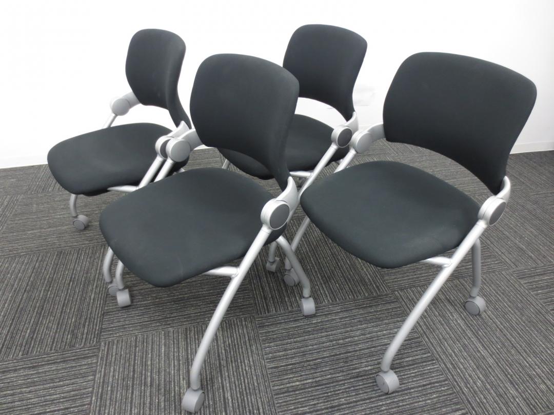 【4脚セット】【ミーティングチェア】【会議用】■コクヨ製　■ブラック　■キャスター付き【6脚入荷】【状態良好】【相模原・町田店】 
                        
                                    中古
            