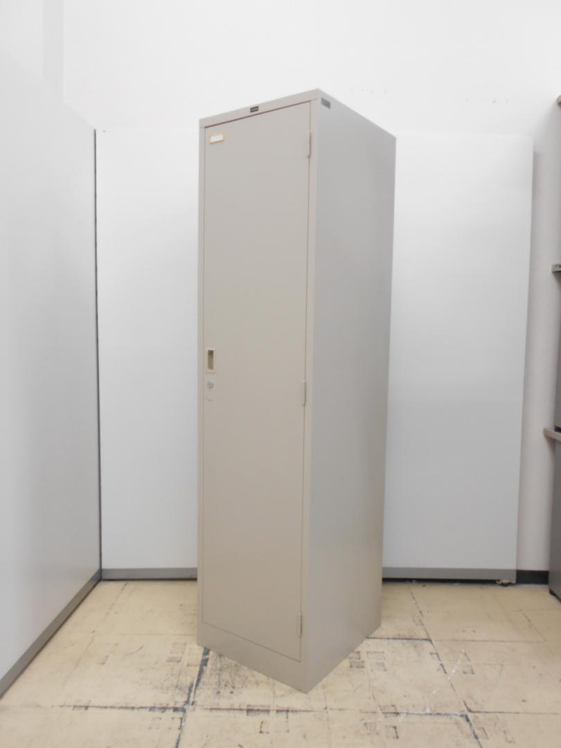 ワイドタイプの1人用ロッカーは使い勝手が違います!　内田洋行製
                        システム
                                    中古
            