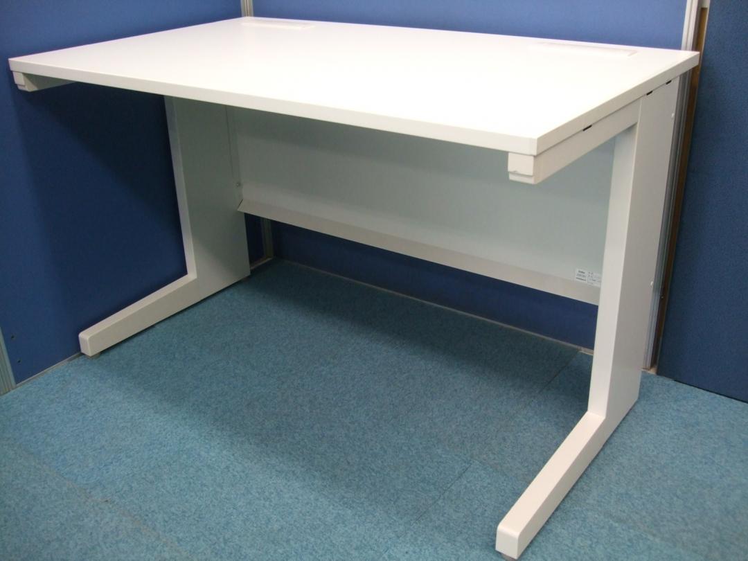 【１５台入荷！揃いで！】■ジャストサイズ■人気の白■国内メーカー製
                        デュエナ
                                    中古
            