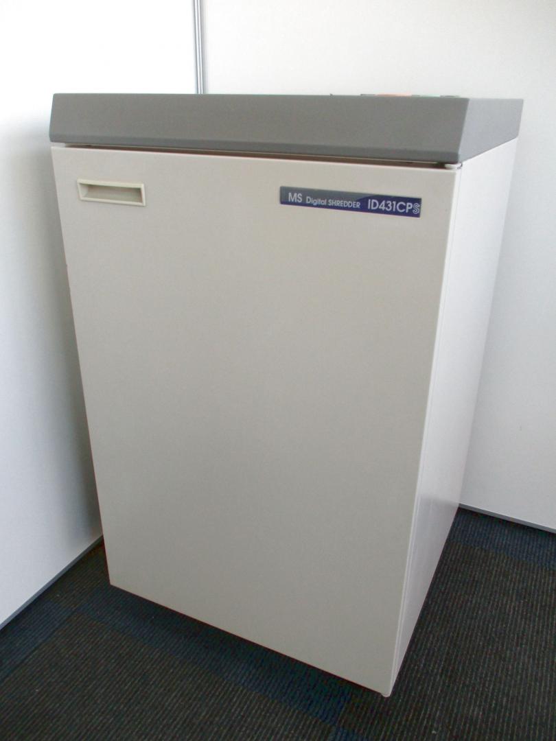 【MSシュレッダー】一度にたくさん刷りたい方はこちらを!!【スパイラルカット方式】
                        
                                    中古
            