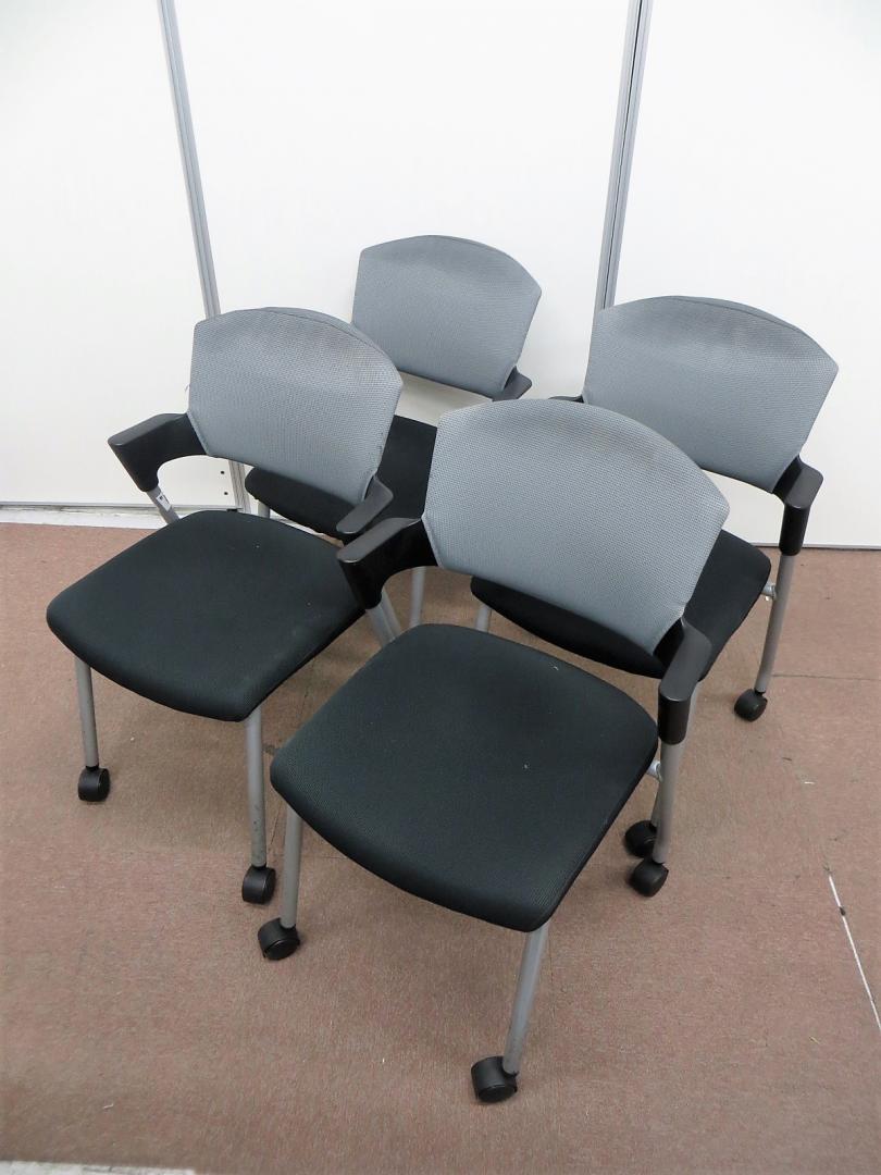 【４脚セット】コクヨ　プロッティ【在庫も豊富です】【急な大勢の会議に】
                        プロッティ
                                    中古
            