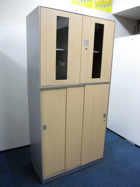 【木目調】コクヨ製の書庫セット（両開き×3枚引き違い）【鍵付き】
                        エーゲージ
                                    中古
            