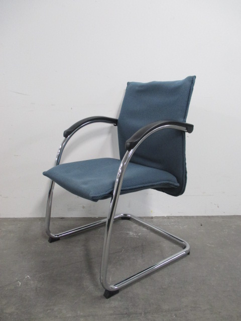 【15脚揃います！】～内田洋行製のミーティングチェア
                        
                                    中古
            