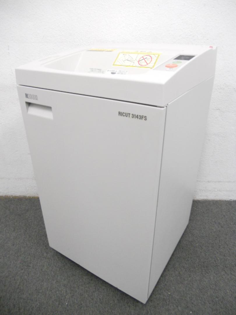 【個人情報・機密文書を細かくカット】■オフィスシュレッダー　RICUT3143FS ■リコー製・クロスカットシュレッダー
                        RICUT【リカット】
                                    中古
            