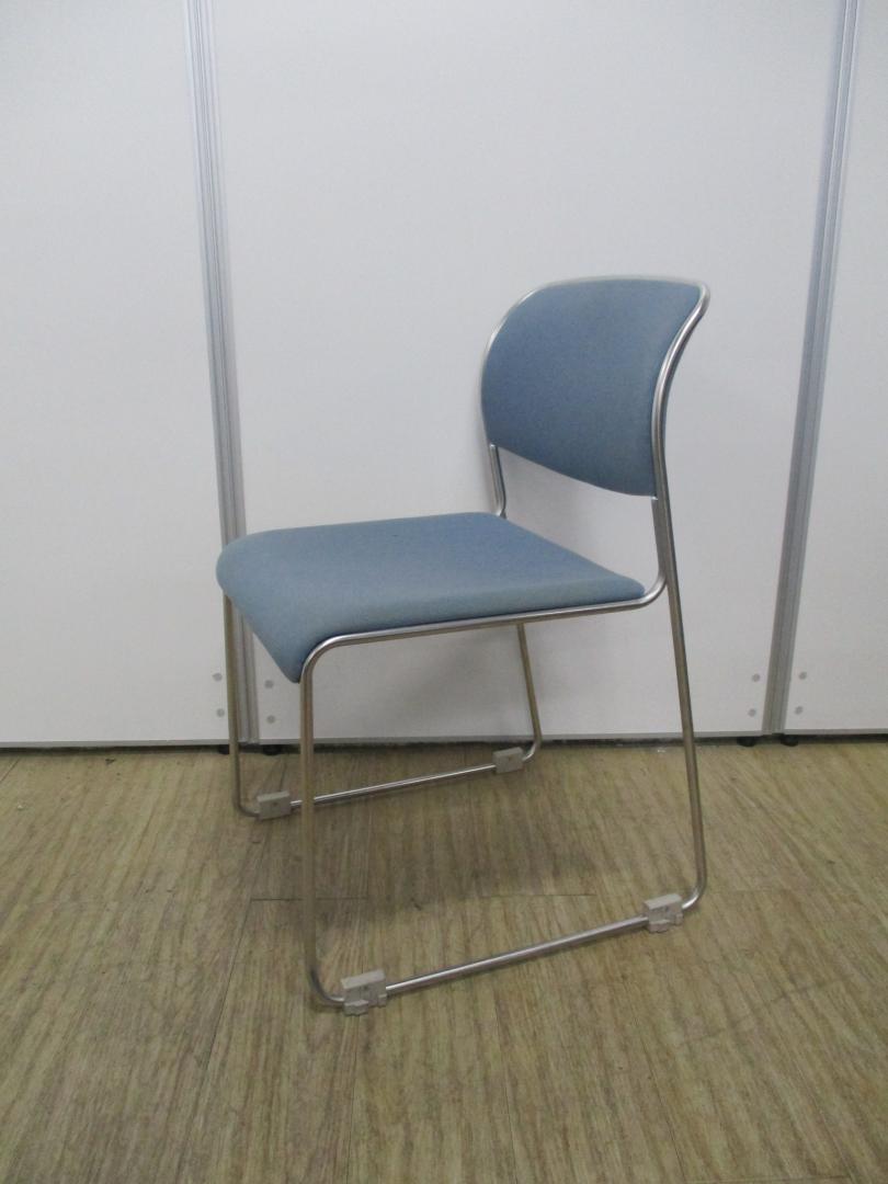 ロット在庫!!布地タイプ会議用チェア!!国産オカムラ製
                        
                                    中古
            
