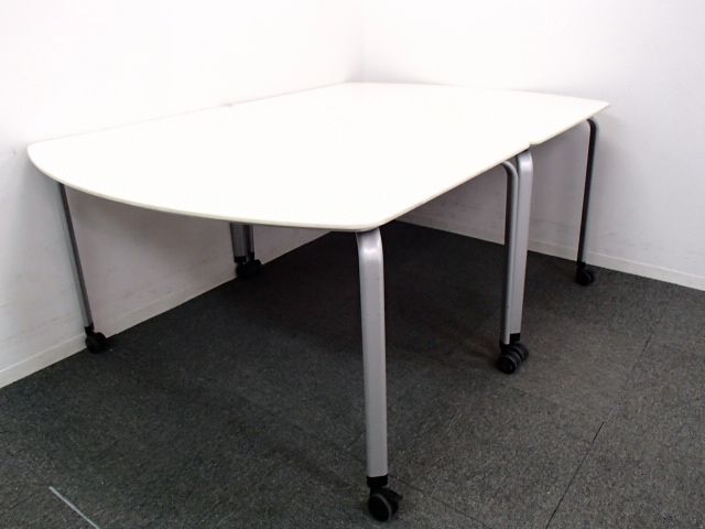 【レア商品】｜【セット商品】｜ミーティングテーブル２台セット！｜ホワイトカラー！
                        
                                    中古
            