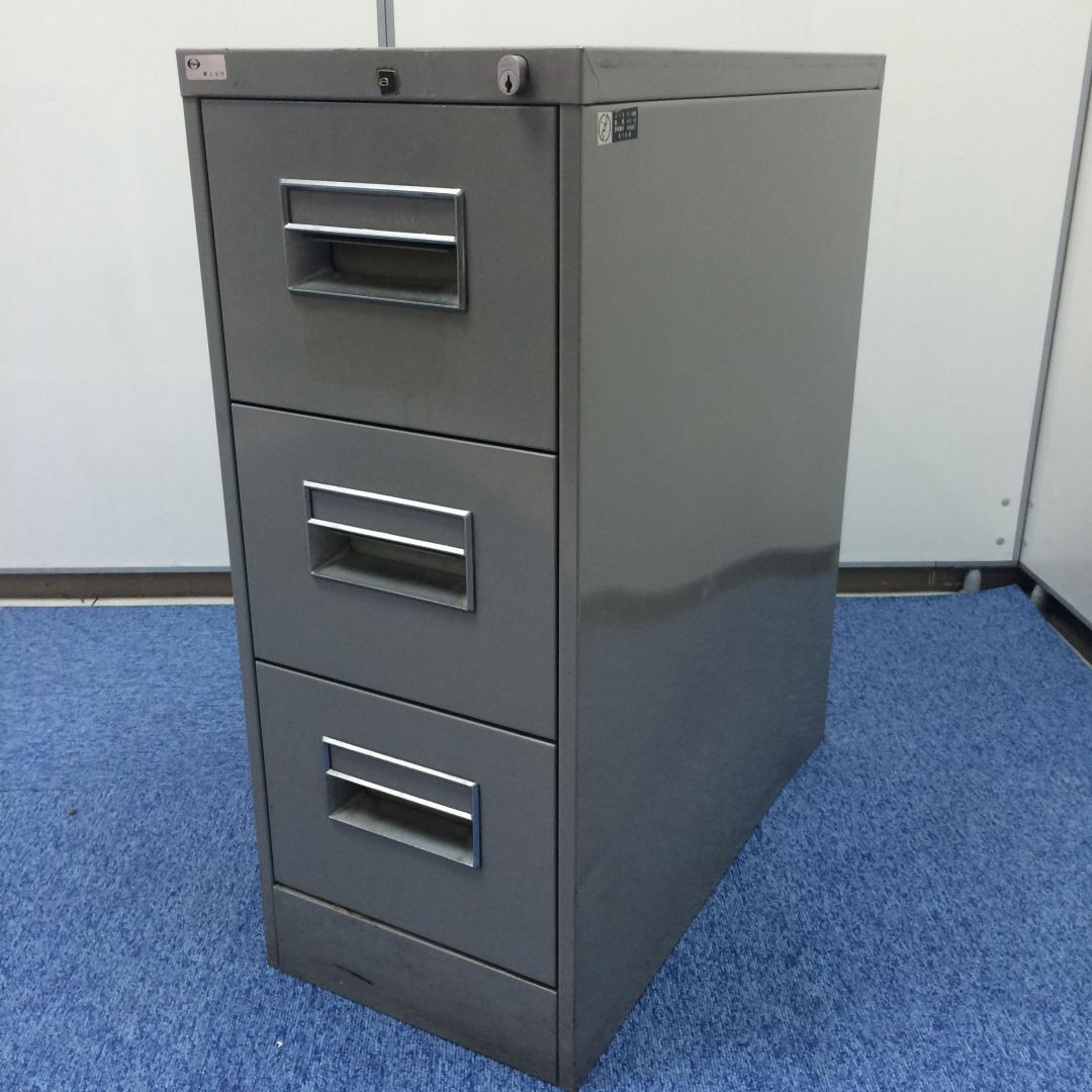 【１台入荷】奥行広々で大収容可能です！デスク横に置いても違和感ないサイズ
                        
                                    中古
            