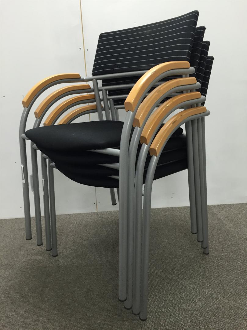 【ウィスナーハーガーのデザイナーズチェアセット】在庫お問い合わせ下さい！【おしゃれ】
                        ゼシス
                                    中古
            