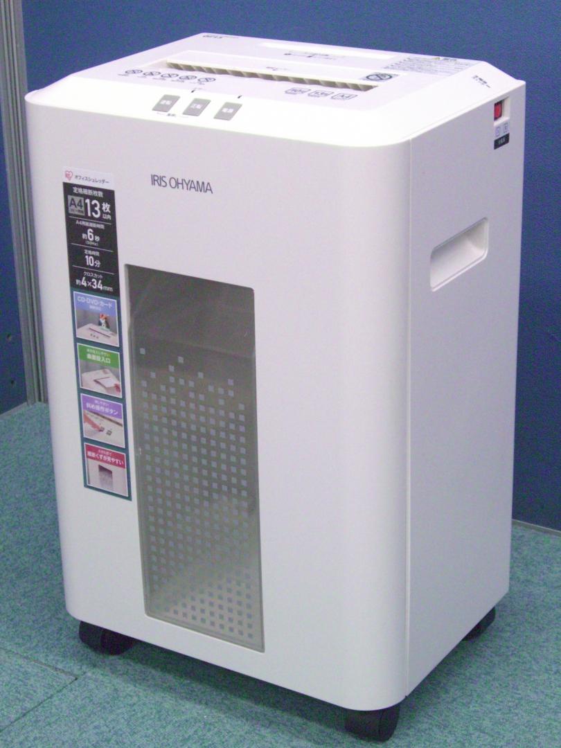 ■新品オフィスシュレッダー７台入荷■アイリスオーヤマ製■コンパクトで使いやすい
                        
                                    新品
            
