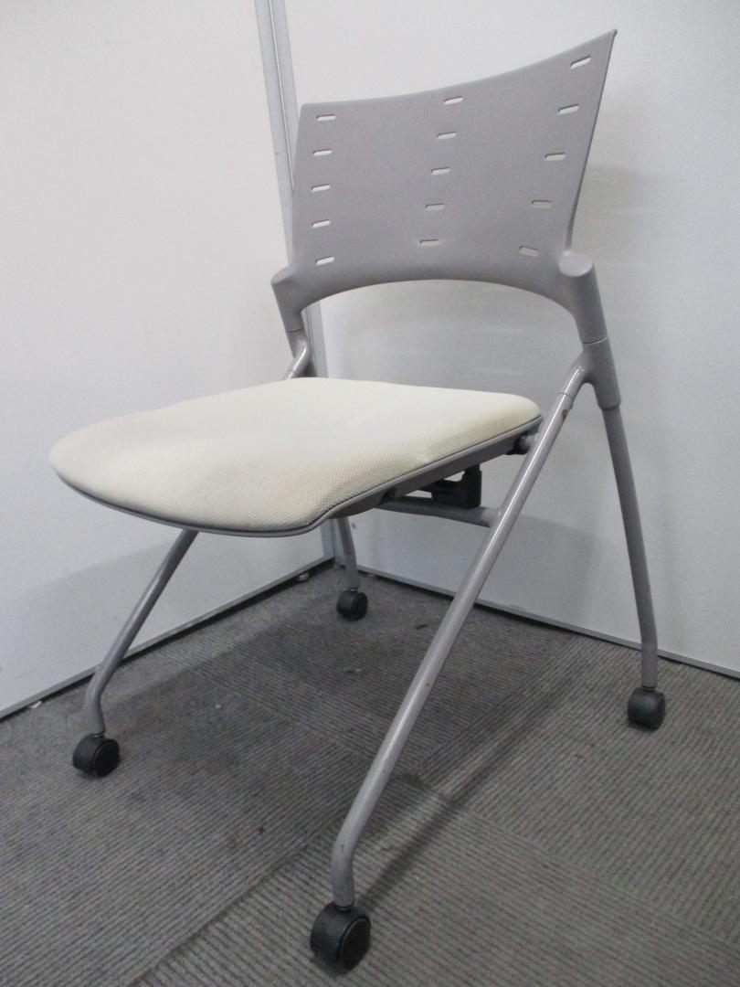 ■4脚セット商品■キャスター付き■ミーティングチェア■イトーキ製■マノスチェア■KLC-310CB-W4L5
                        マノス
                                    中古
            