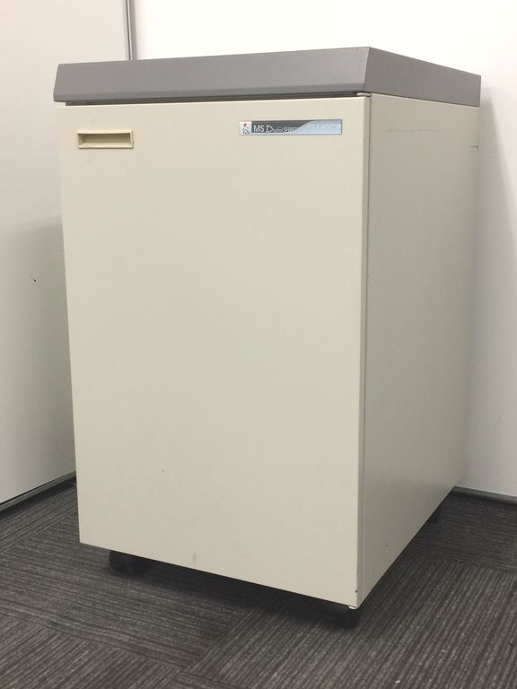 【最大裁断枚数45枚！】人気の明光商会シュレッダー入荷！！【限定1台】
                        ID440CP
                                    中古
            