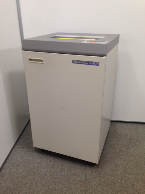 MS ID431CPS 高ランクシュレッダー　1分間に300枚以上！　屑がたまりにくいスパイラルカット方式
                        
                                    中古
            