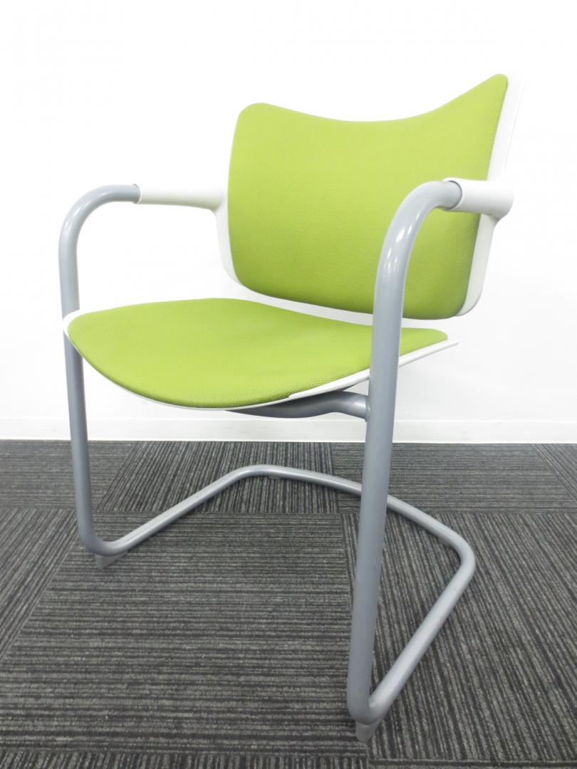 【ミーティングチェア】■内田洋行 ML-500シリーズ キャンチ脚タイプ 肘付 Lバック【相模原・町田店】
                        ML-500シリーズ
                                    中古
            