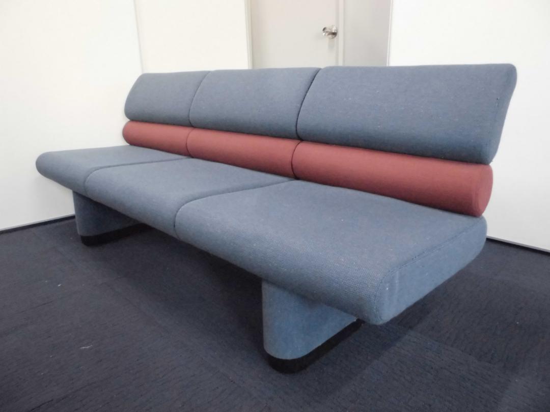 【◎素敵なデザイン！！】3人掛けソファー｜応接用＆待合室などなど！！
                        
                                    中古
            