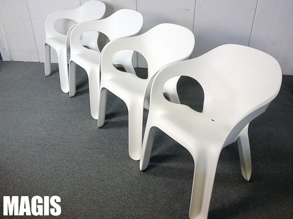 MAGIS/マジス　イージーチェア 4脚セット 【Dlot】
                        
                                    中古
            