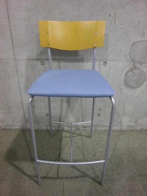 イトーキ製　ダイニングチェアー【関東倉庫在庫】
                        
                                    中古
            