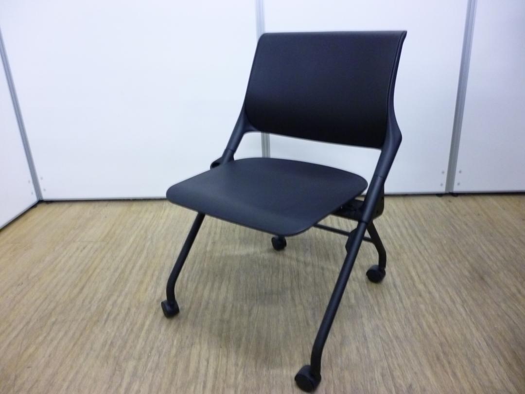 背座樹脂タイプはいいのか悪いのか？！会議室やセミナールーム、オススメは屋外・野外向けに！
                        
                                    中古
            