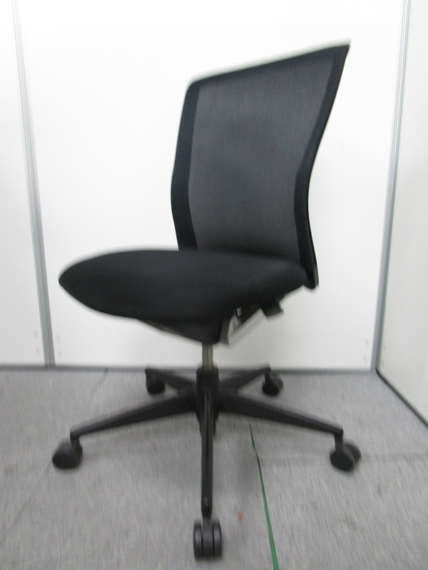 【大量入荷20脚】【人気のメッシュ+ブラック】【コクヨ製エトスチェア】現行カタログ商品です
                        フォスターエトス
                                    中古
            